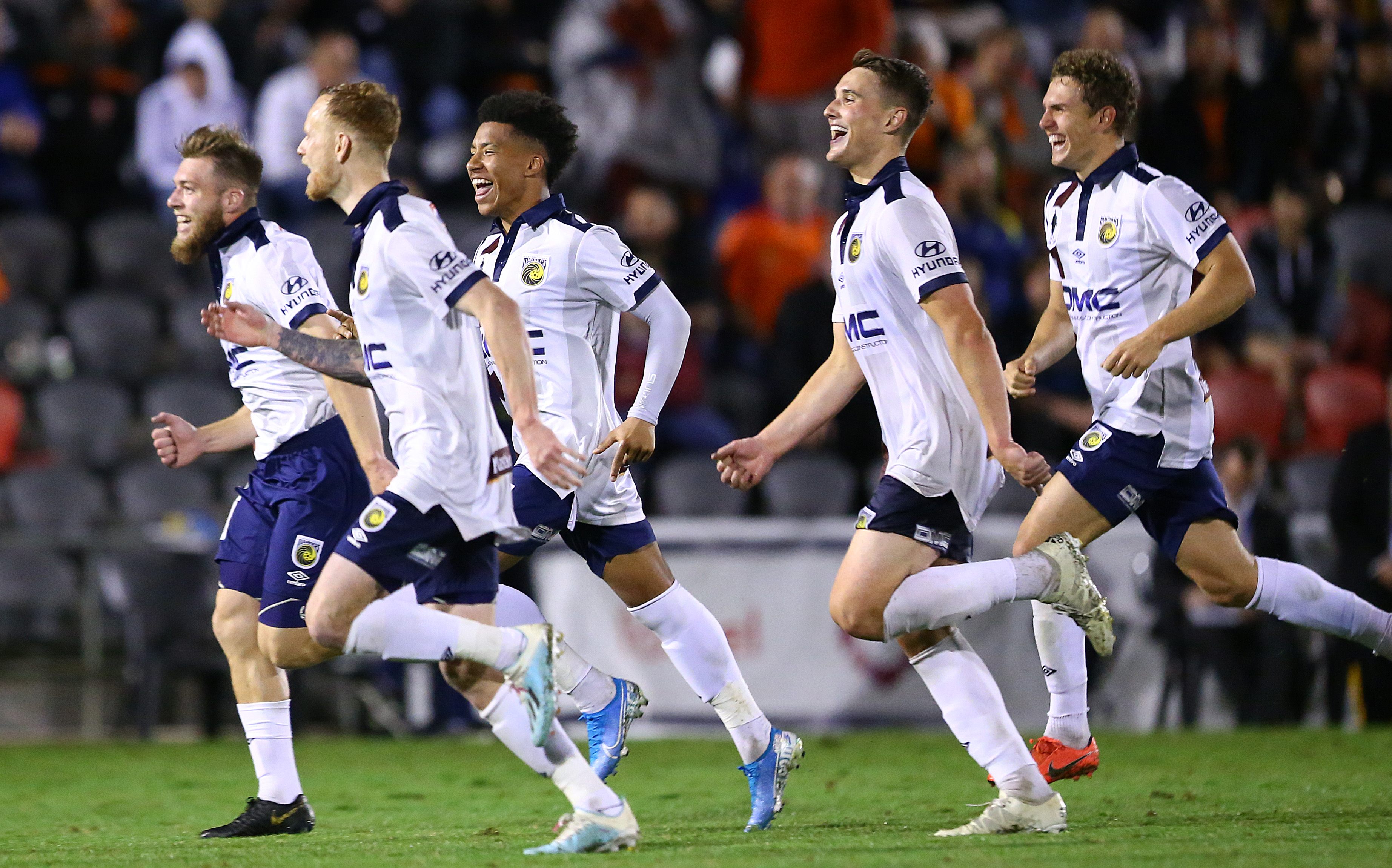 The Mariners secured passage with a penalty shoot out win over Brisbane Roar