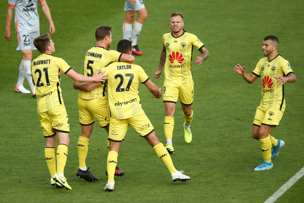 Phoenix celebrate Taylor opener