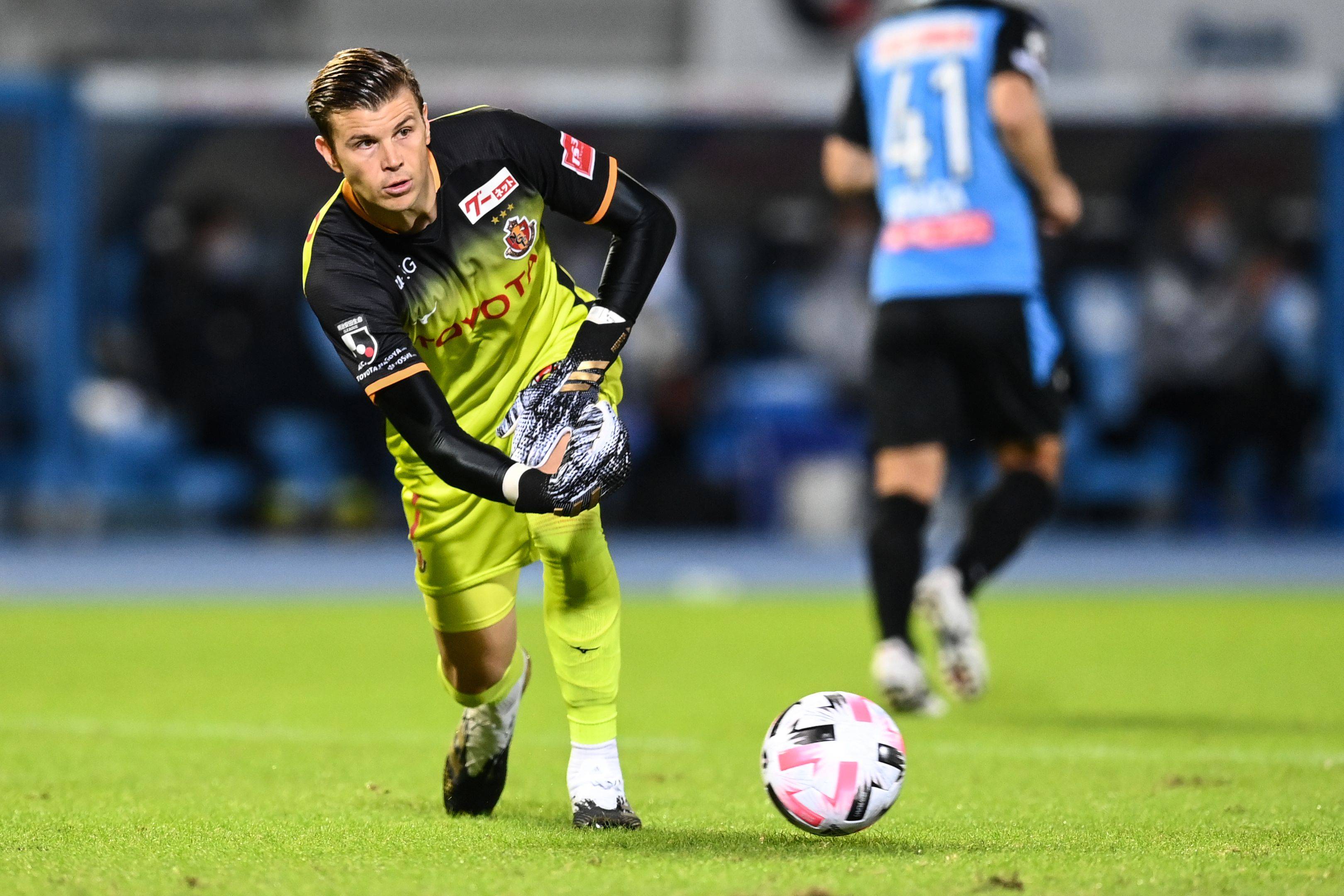Mitch Langerak 
