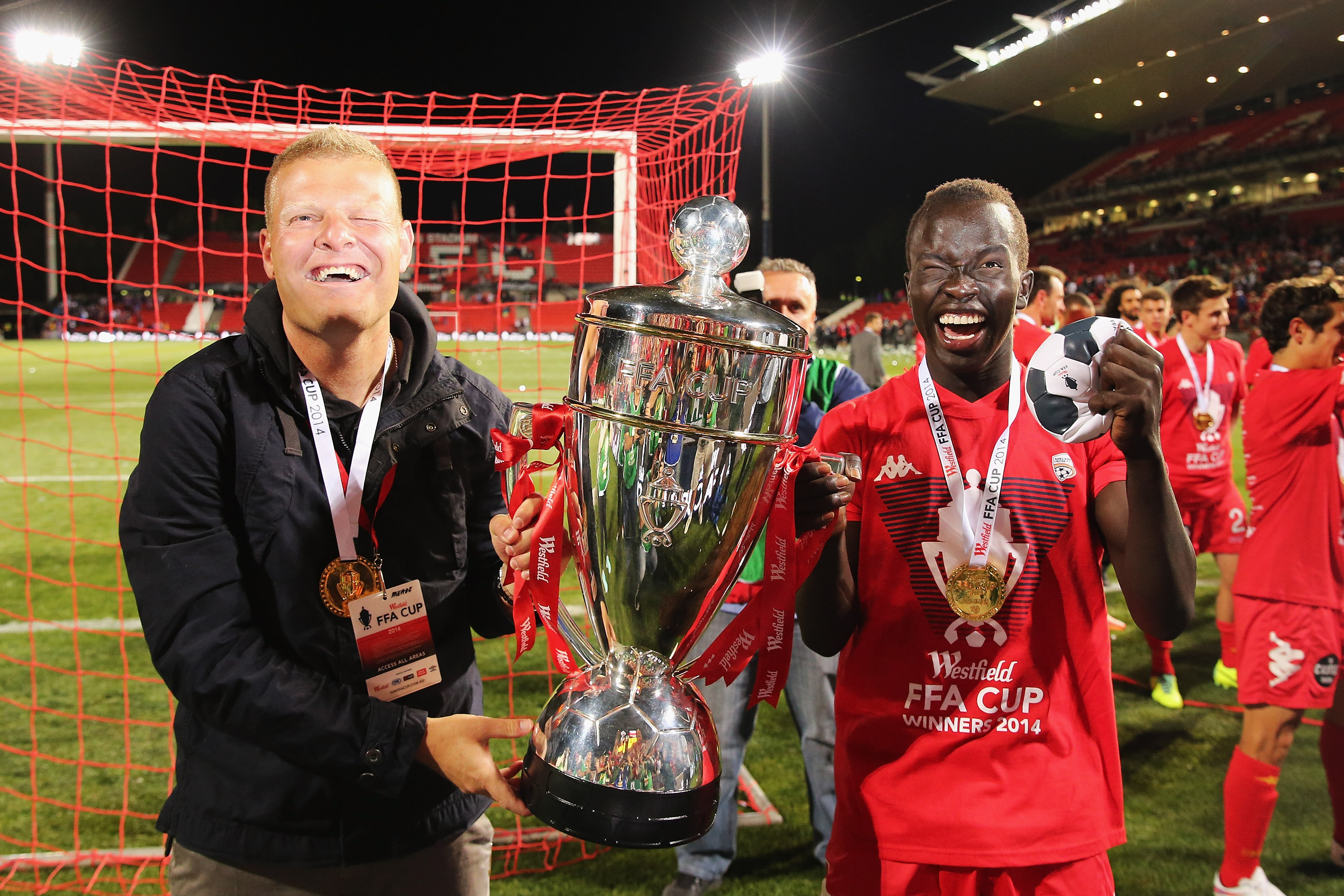 Gombau Mabil