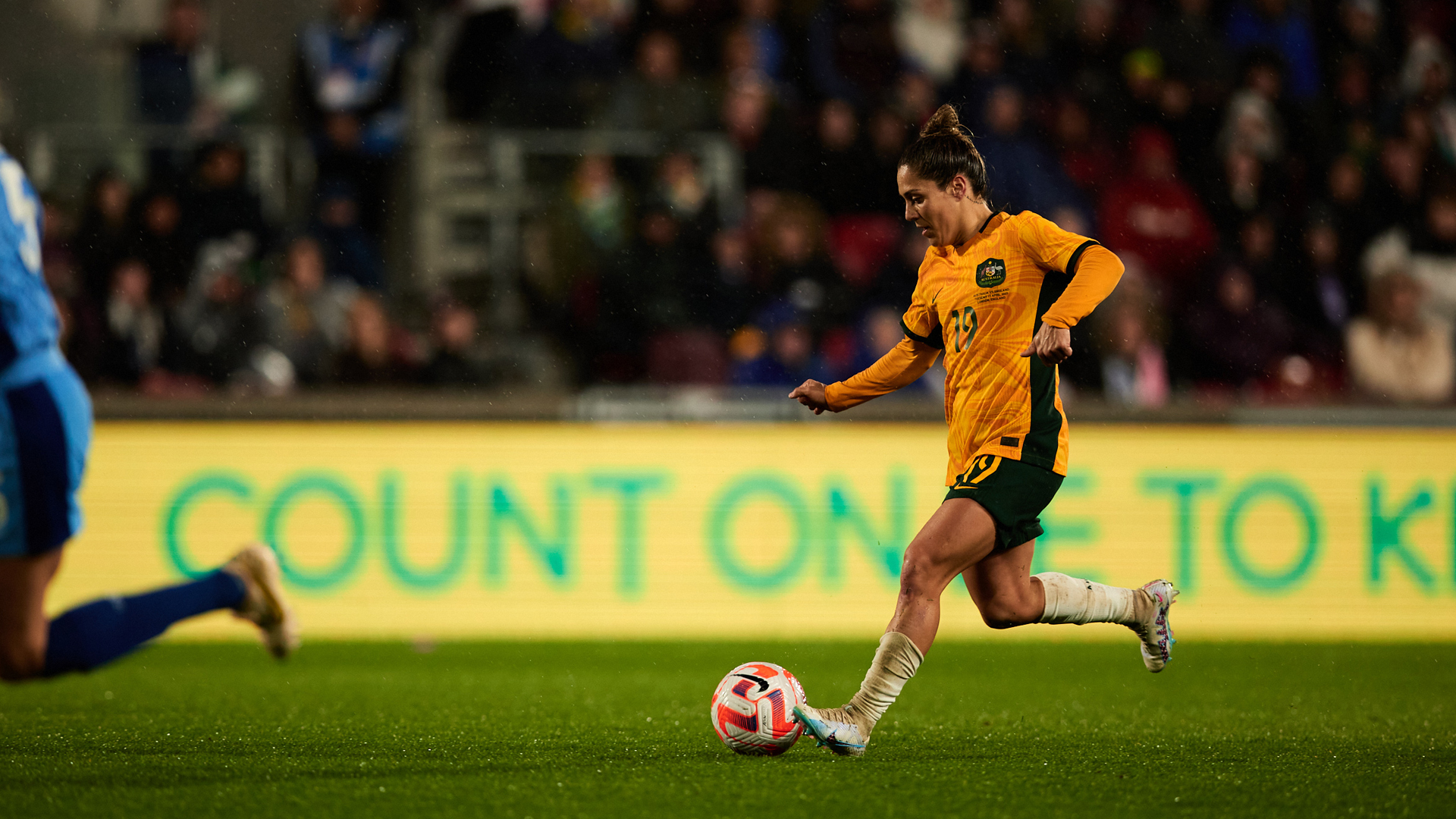 Katrina Gorry during Australia's game against England in London. (Photo: Rachel Bach/By The White Line)