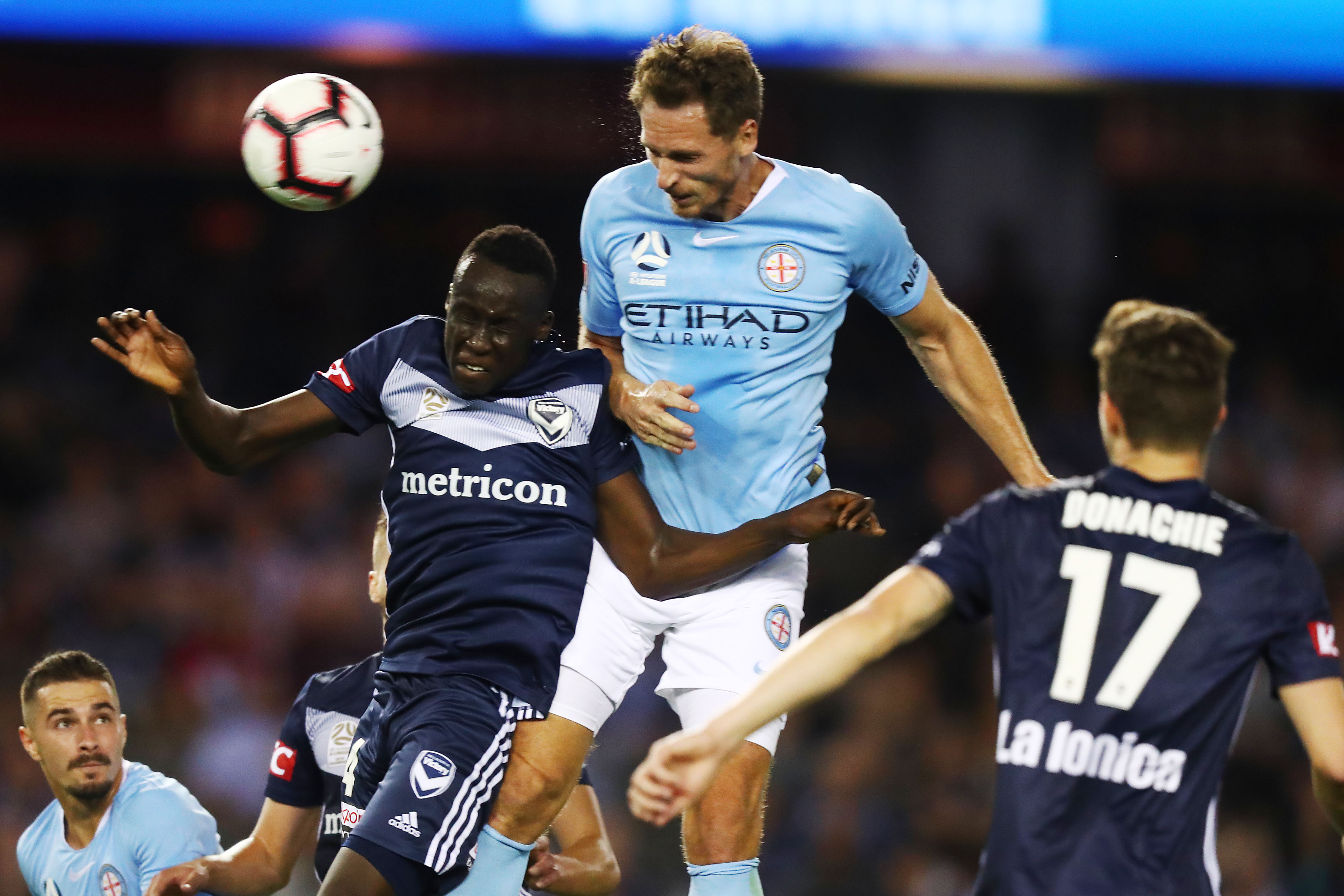 Griffiths and Deng battle it out