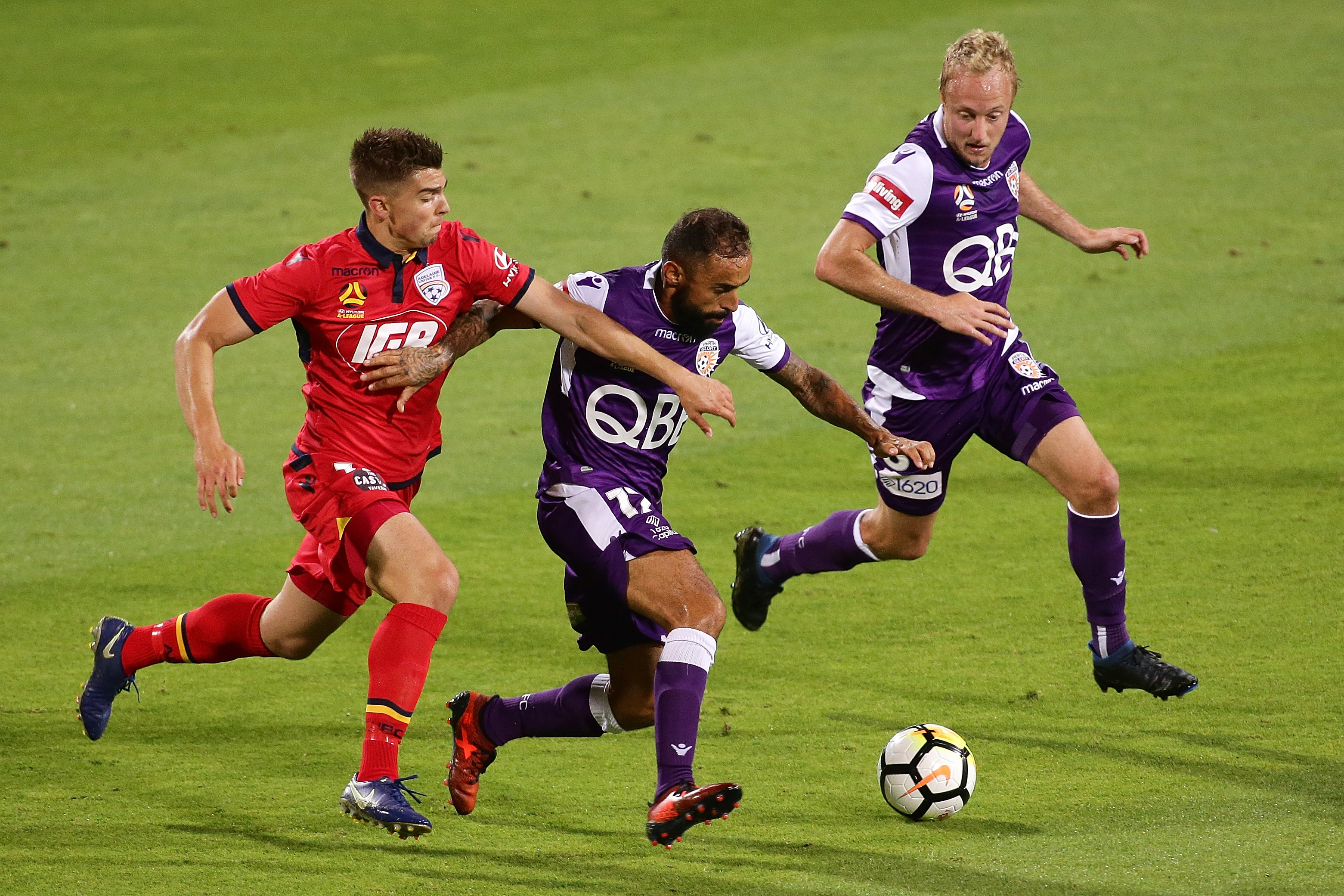 Glory v Reds