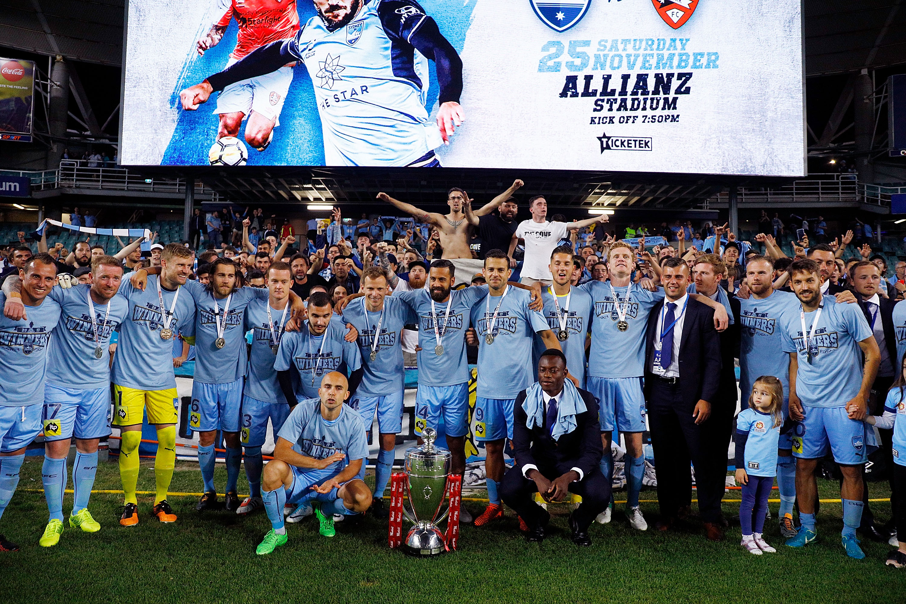 Sydney fans Cove