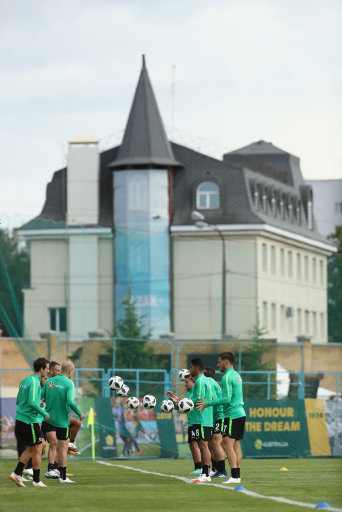 Socceroos in Kazan open training