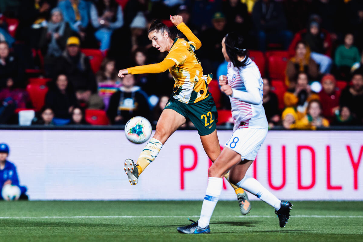 Amy Harrison v Chile