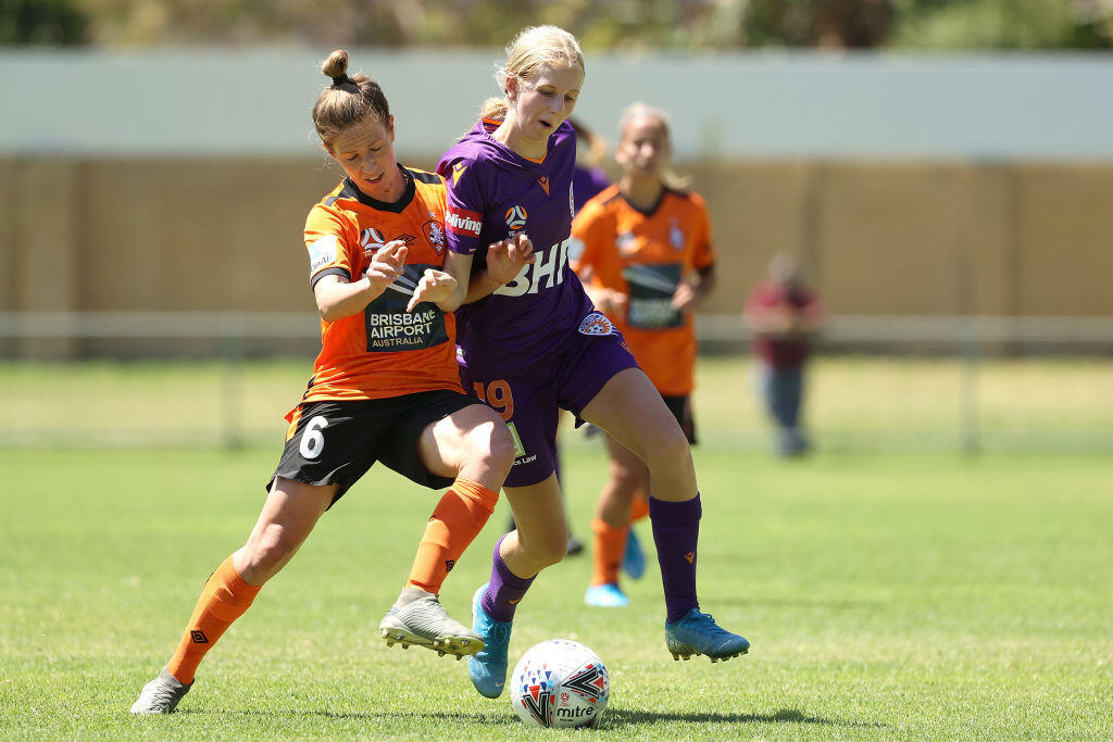 Perth Hana Lowry