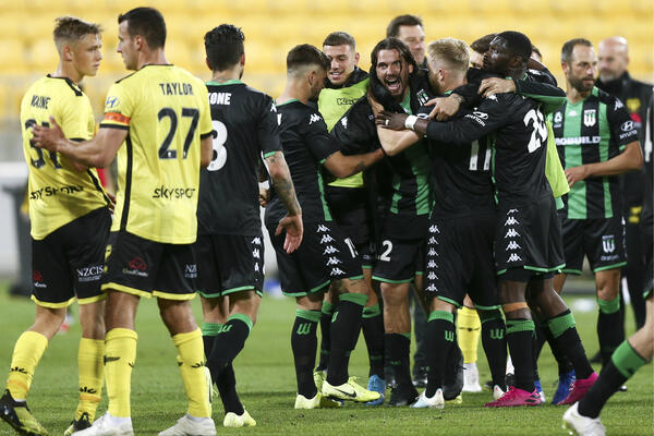 Ersan Gulum, Western United