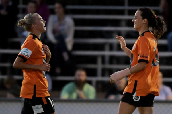 Tameka Yallop, Hayley Raso