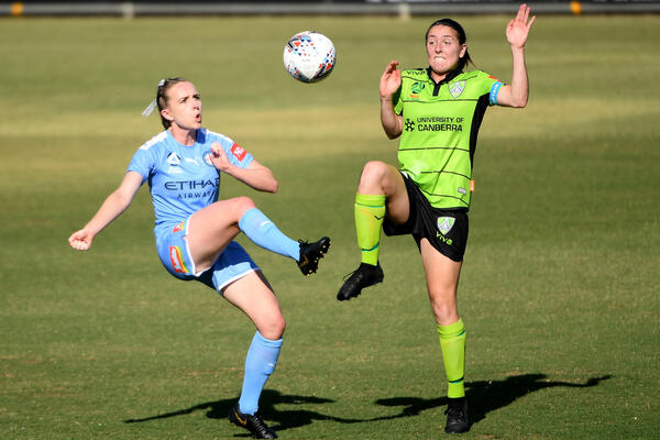 Rhali Dobson; Karly Roestbakken