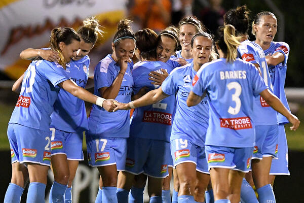 Melbourne City celebrate Aivi Luik's goal