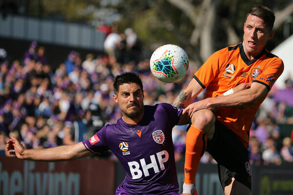 Bruno Fornaroli; Scott Neville Glory v Roar