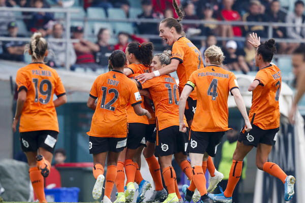 Brisbane Roar celebrate