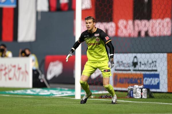 Mitch Langerak