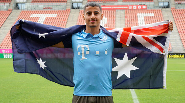 Daniel Arzani Socceroos FC Utrecht