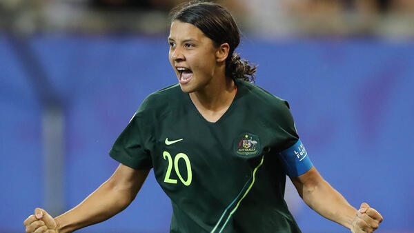Sam Kerr celebrates v Jamaica 2019 FIFAWWC