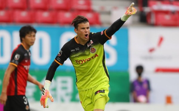 Mitch Langerak
