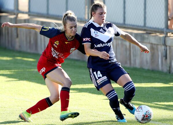 Charlotte Grant; Melina Ayres