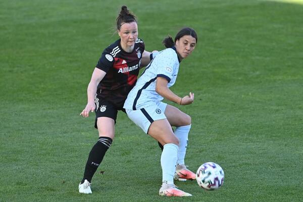 Sam Kerr v Bayern UWCL semi 