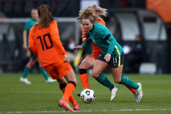 Dylan Holmes on the ball vs Netherlands 