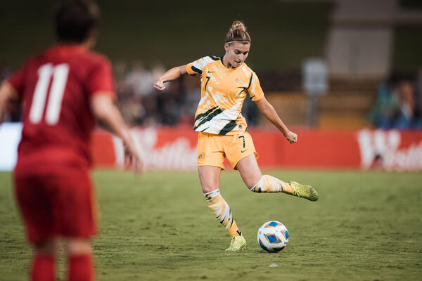 Steph Catley returns