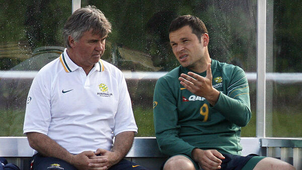 Hiddink Viduka 2005