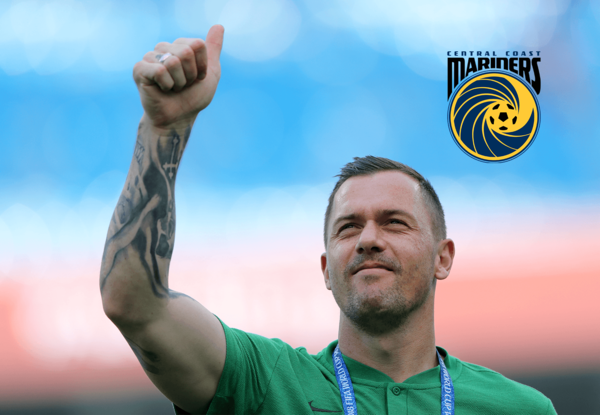 Vukovic signs for the mariners