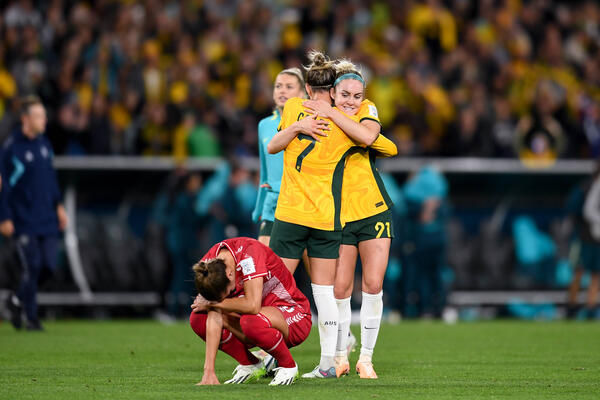 Catley, Carpenter nominated for The Best FIFA Football Awards™