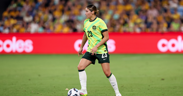 Kyra Cooney-Cross wins Young Midfielder of the Year at Festival of Women’s Football Awards