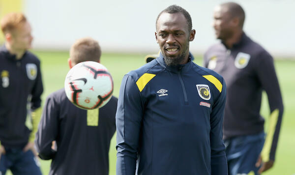 Bolt at Mariners training