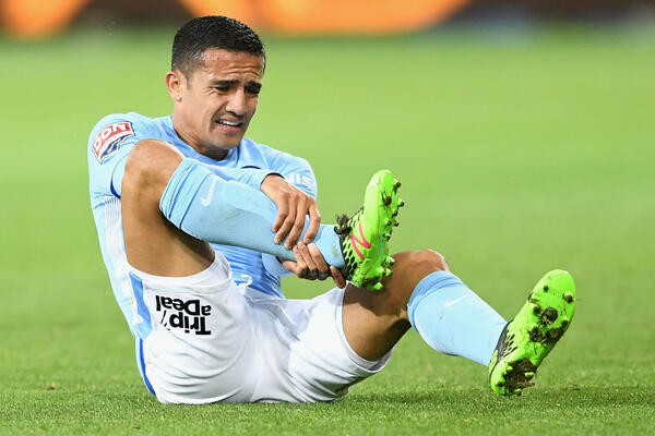 Cahill injury worry ahead of Honduras World Cup playoff