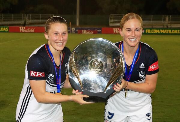 Premiership crowns love story for inspirational Victory skipper Dowie 