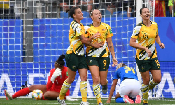 Cailtin Foord scores against Brazil