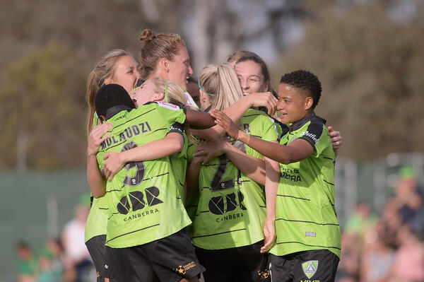 South African duo star in Canberra's statement win over City