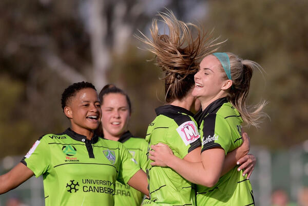 Heroic Carpenter crafts solid victory for Canberra