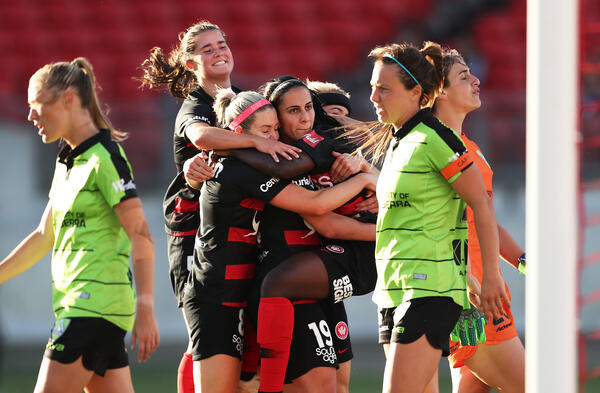 Leena Khamis, Sham Khamis, Western Sydney Wanderers, Canberra United, Westfield W-League