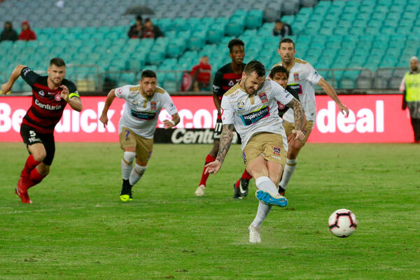 “They’ll feel a lot better in themselves”: Merrick praises Jets as they rain down goals on Wanderers