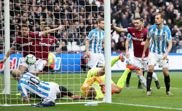 Aussies Abroad: Heartbreak for Mooy, Leckie as Milligan extends winning run with Hibs