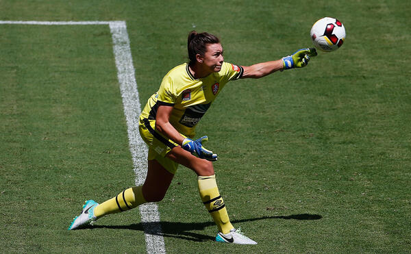 Westfield Matildas keeper Arnold joins Norwegian club