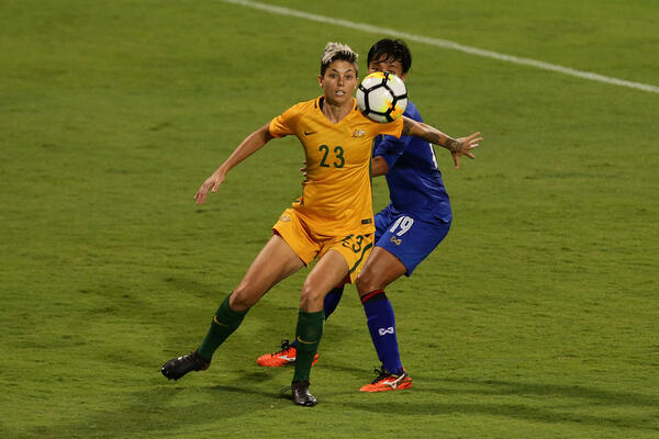 Michelle Heyman signs for Adelaide United for 2018/19 season