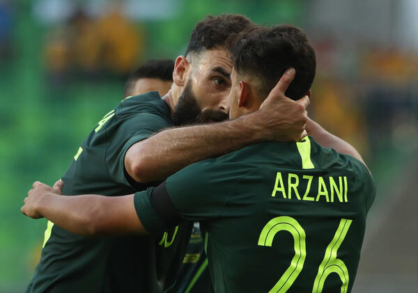 Arzani fires first goal as Caltex Socceroos top Hungary