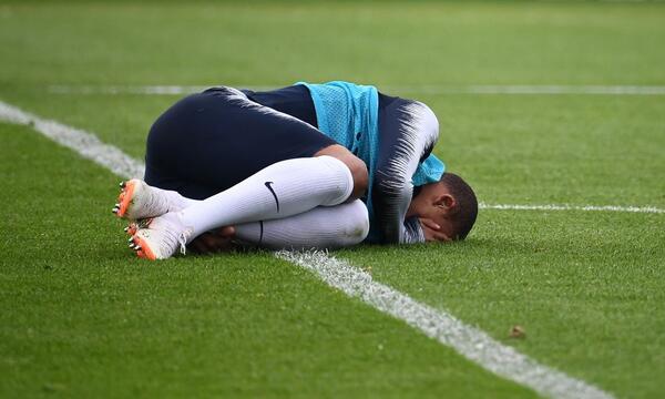 Mbappe suffers second injury scare after training mishap