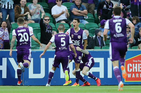 Heroic Moments: Stoppage-time hero Ikonomidis proves lightning does strike twice