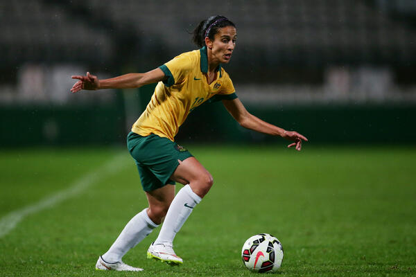 Khamis playing for the Westfield Matildas