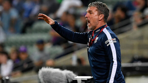 Marco Kurz vs Perth Glory