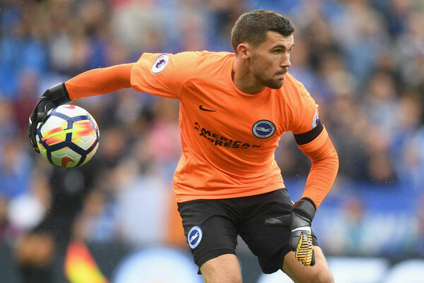 EPL club's Hyundai A-League link with Aussie keeper