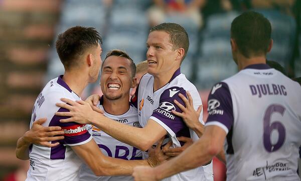Perth too good for Newcastle, back top of Hyundai A-League 