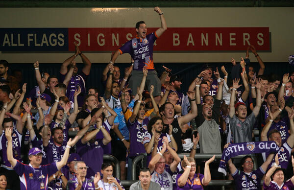 Perth Glory fans