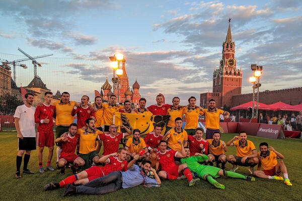 How one Caltex Socceroos fan helped unite the world in Russia