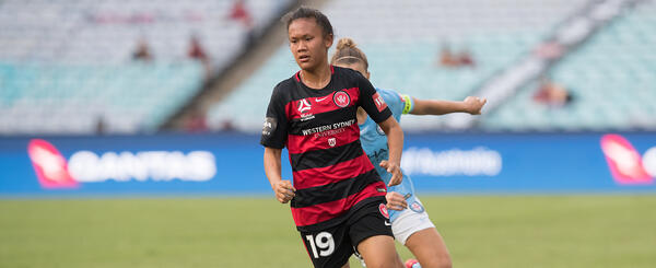Signing news: Phonsongkham returns for Wanderers 